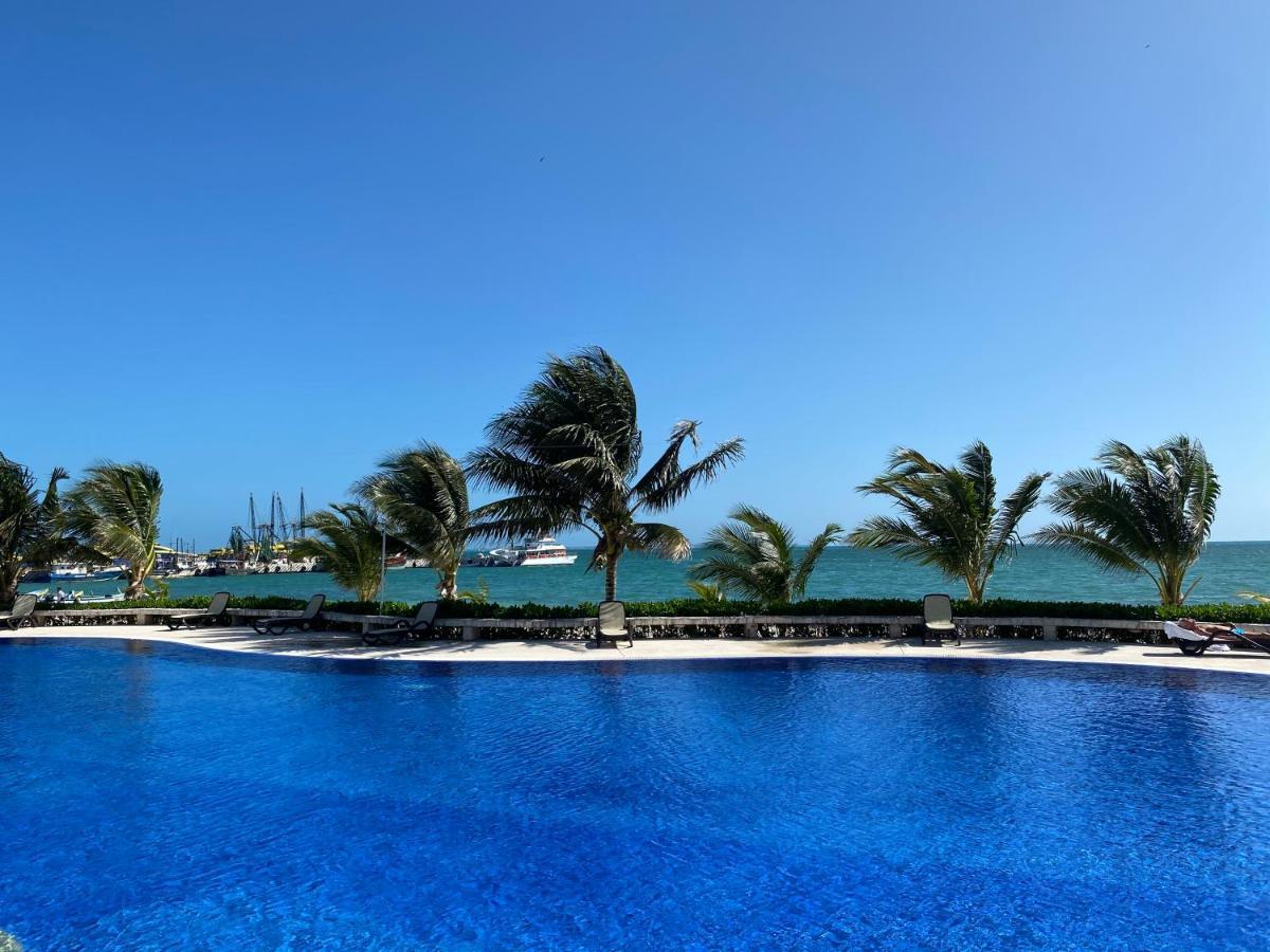 Beachfront Loft Amara Cancun Apartment Exterior photo