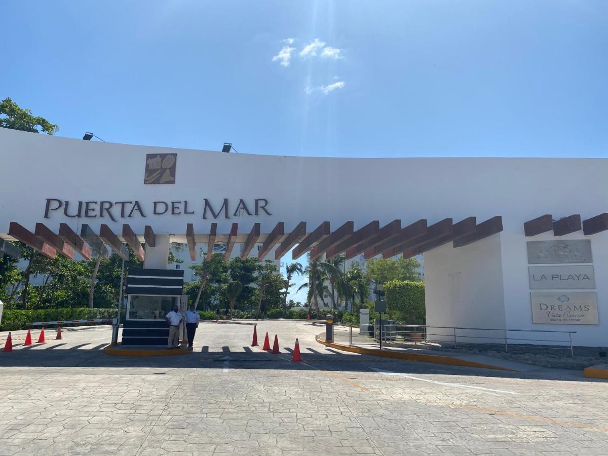 Beachfront Loft Amara Cancun Apartment Exterior photo